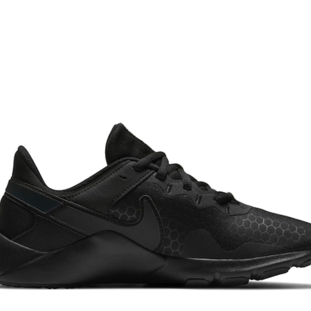 slightly used Nike Legend Essential 2 Women's Training Shoe 7 black